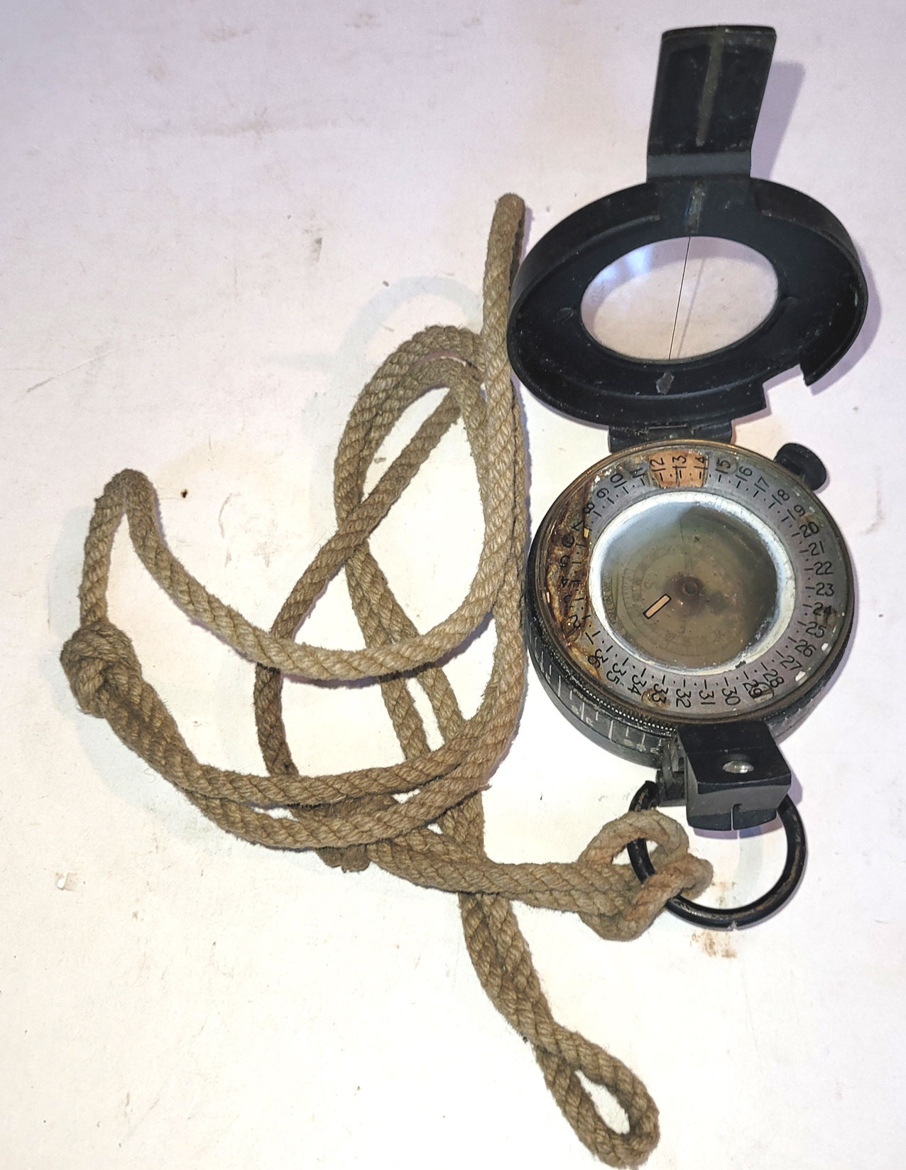 1939 Prismatic Compass £75