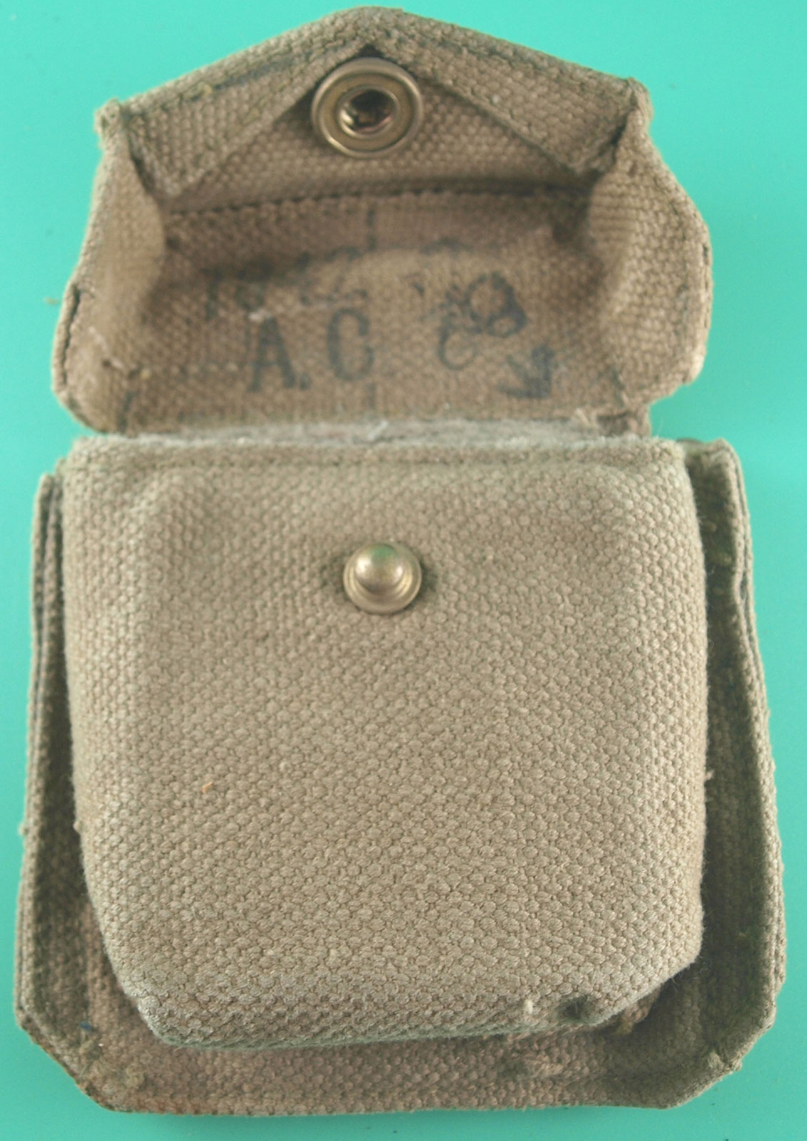 37 Pattern scarce Compass Pouch, near mint condition £65