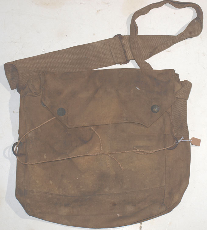 Early War gasmask bag-unusual alternative pattern £10
