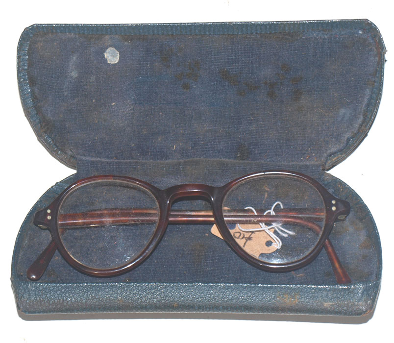 Tortoiseshell Spectacles £10